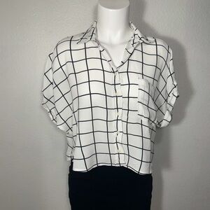 Women’s Forever21 crop top